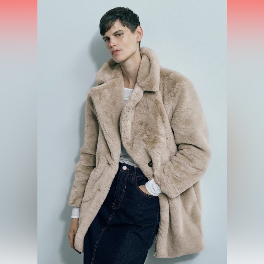 Zara faux fur coat (like new)